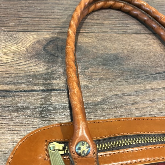 Patricia Nash purse - Picture 2 of 13